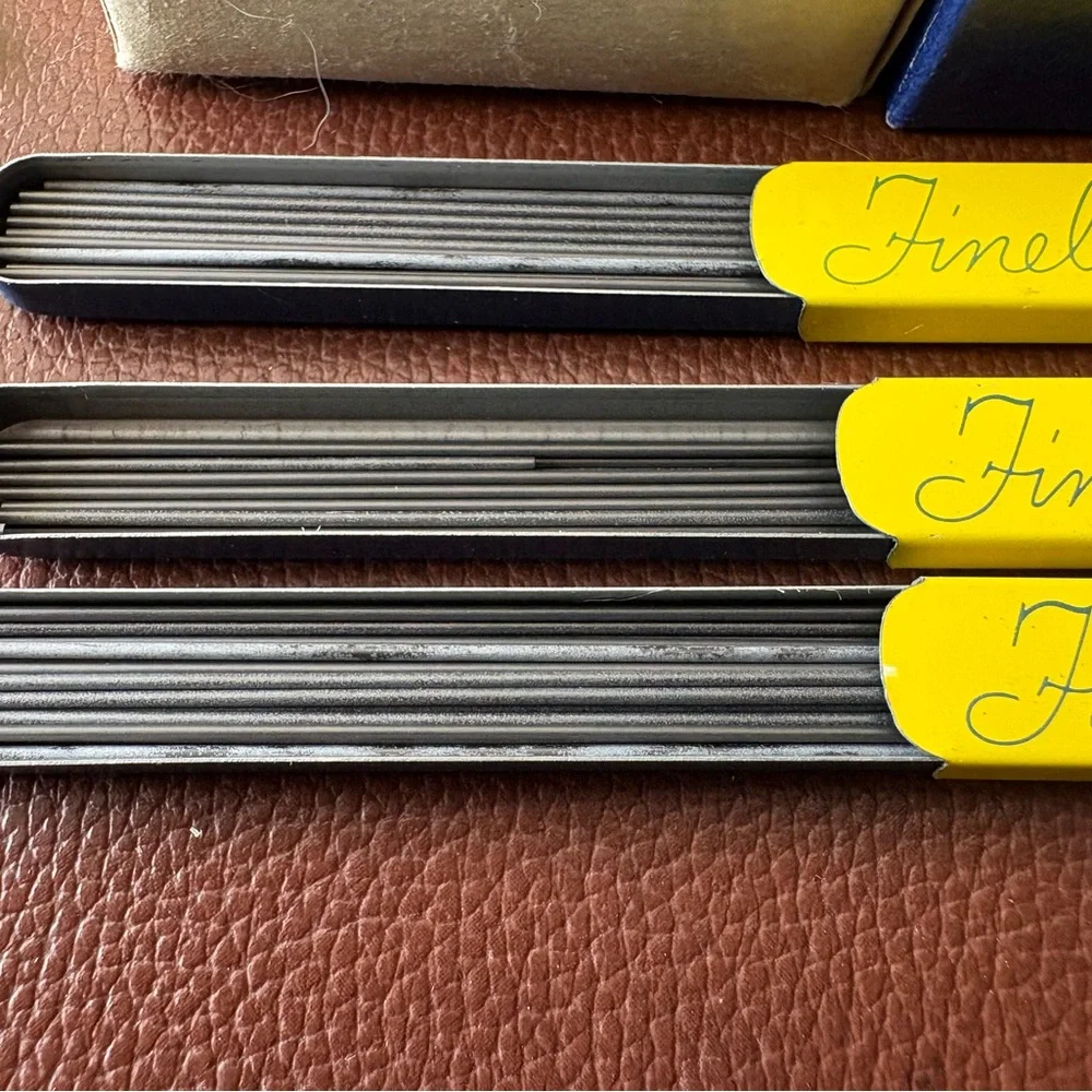 Vintage Thin Leads HB Medium F15 & supplies